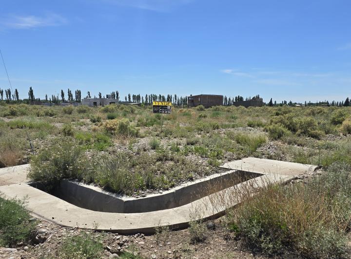 Terreno · 1464m²