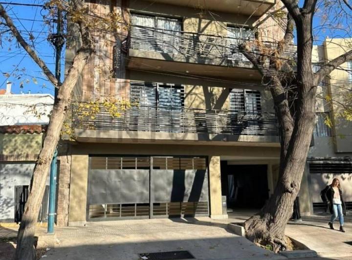 Departamento · 45m² · 2 Ambientes · 1 Cochera