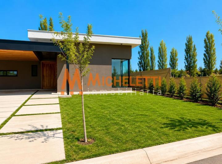 Casa · 220m² · 9 Ambientes · 2 Cocheras