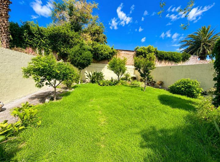 Casa · 110m² · 2 Cocheras