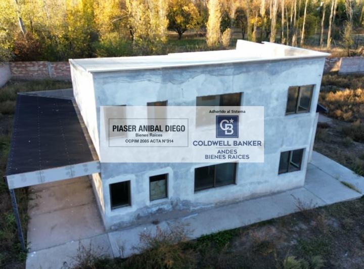 Casa · 150m² · 5 Ambientes · 2 Cocheras
