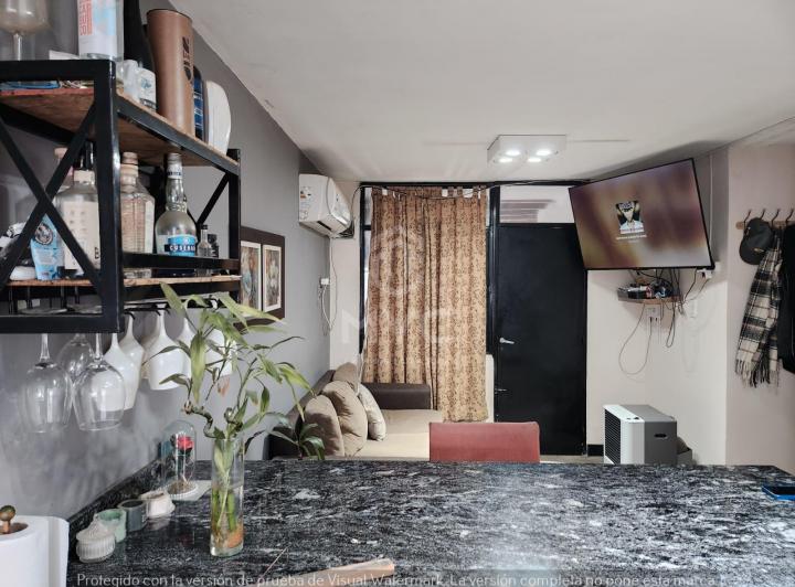 Casa · 105m² · 5 Ambientes · 2 Cocheras