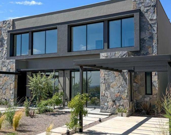 Departamento · 60m² · 6 Ambientes · 1 Cochera
