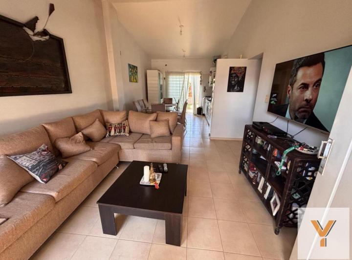 Casa · 90m² · 4 Ambientes · 2 Cocheras