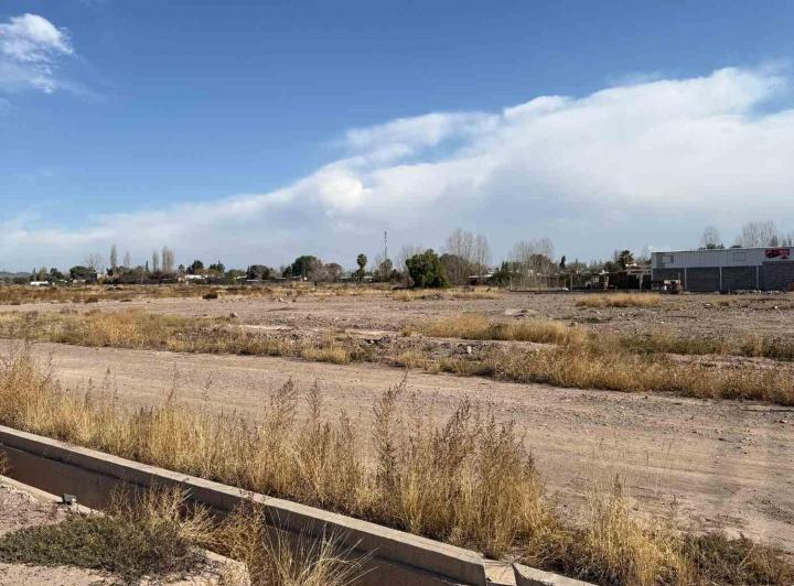Terreno · 300m²