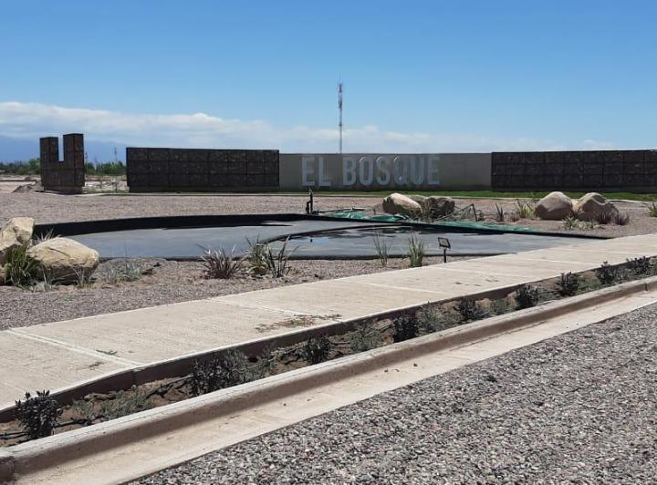 Terreno · 300m²