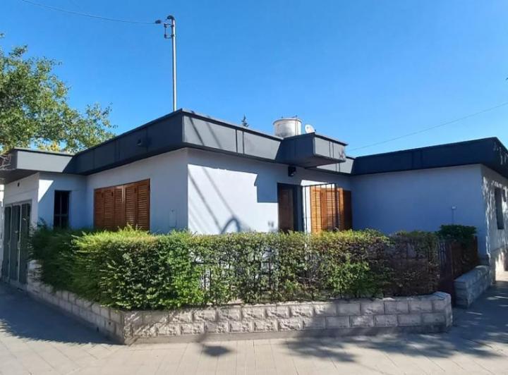 Casa · 178m² · 6 Ambientes · 2 Cocheras