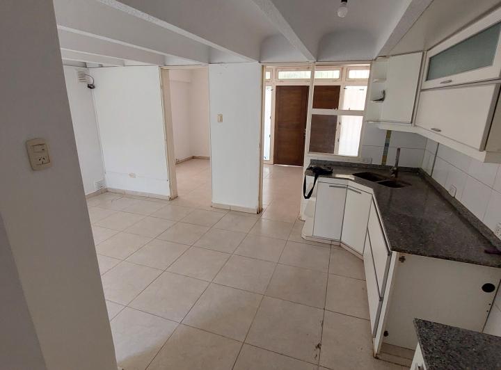 Casa · 138m² · 6 Ambientes · 1 Cochera