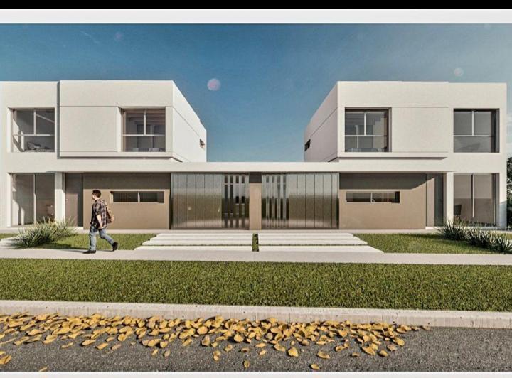 Casa · 120m² · 5 Ambientes · 1 Cochera