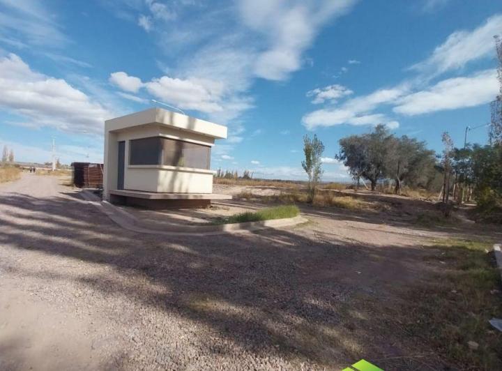 Terreno · 616m²