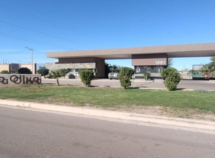 Terreno · 330m²