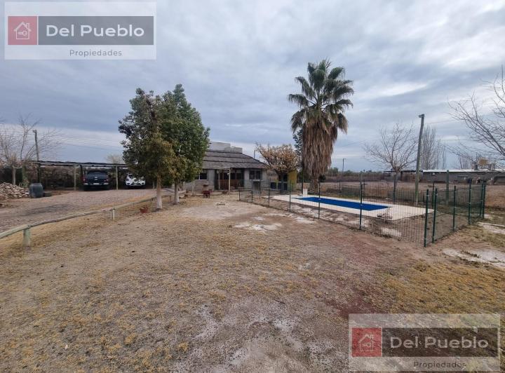 Casa · 115m² · 5 Ambientes · 3 Cocheras