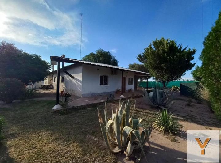 Casa · 300m² · 3 Ambientes