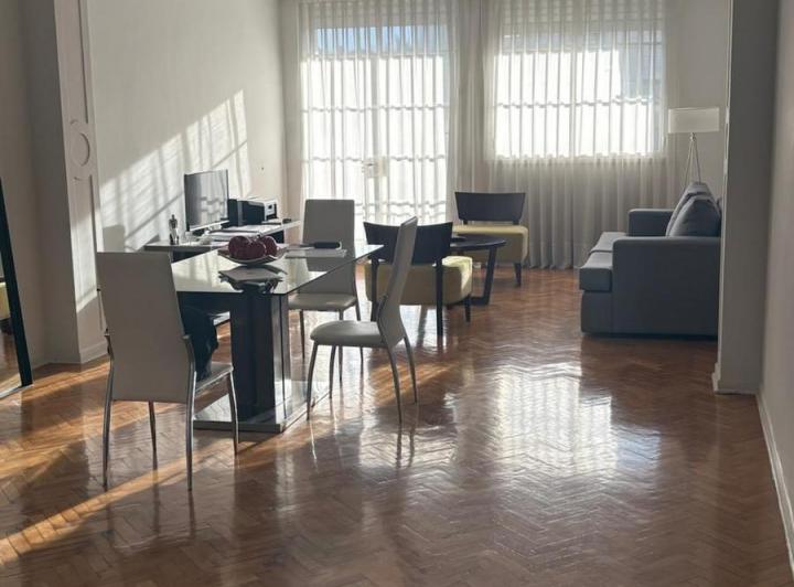 Departamento · 220m² · 4 Ambientes