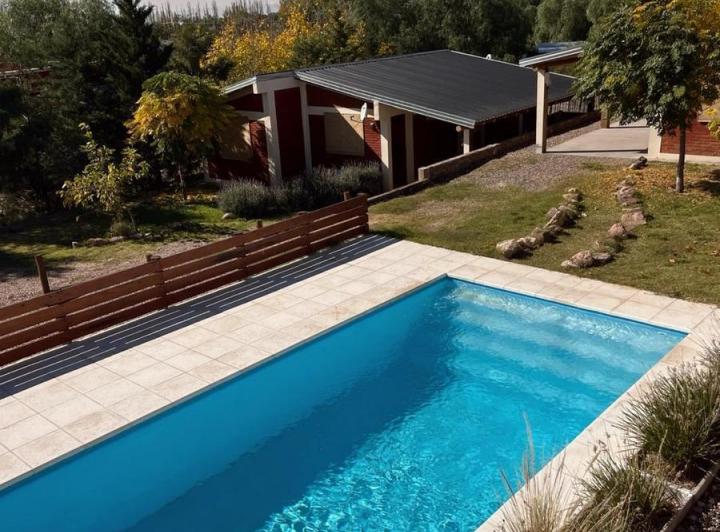 Casa · 278m² · 6 Dormitorios
