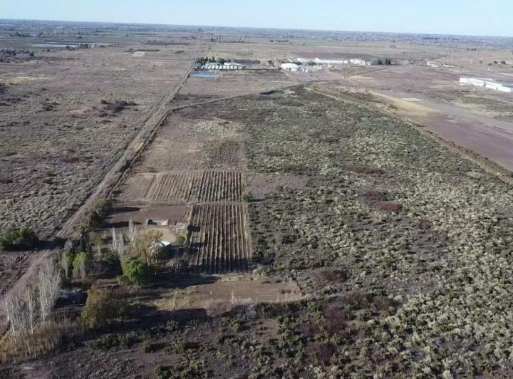Terreno · 70000m²