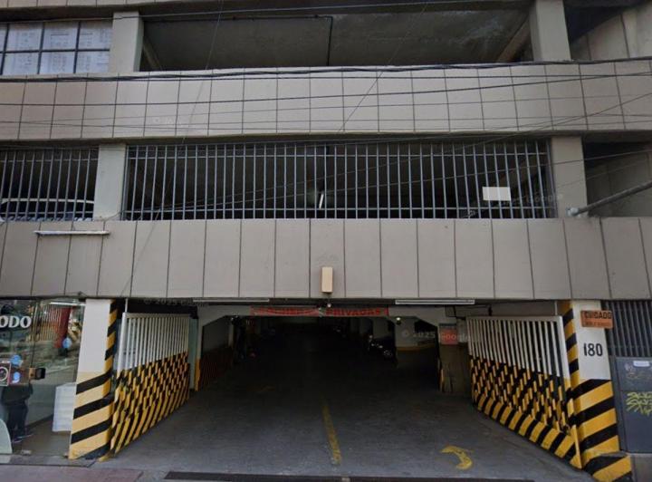 Garage · 4m²