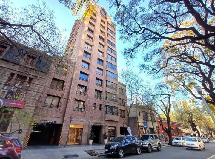 Departamento · 183m² · 8 Ambientes · 1 Cochera