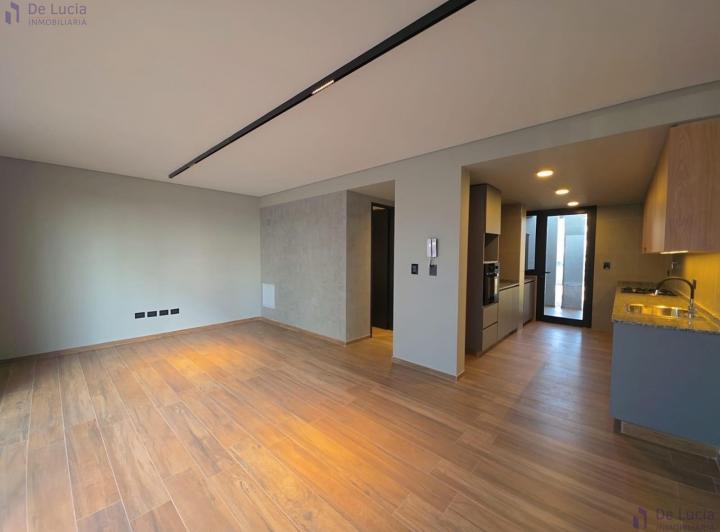 Casa · 120m² · 5 Ambientes · 1 Cochera
