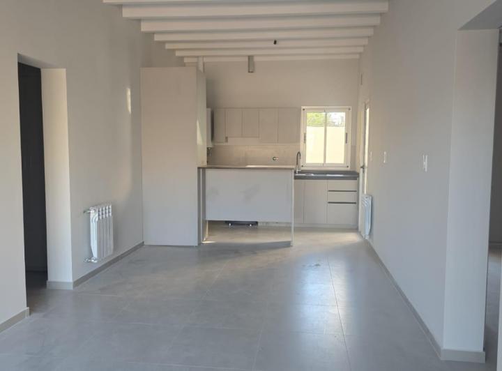 Casa · 65m² · 3 Ambientes · 1 Cochera