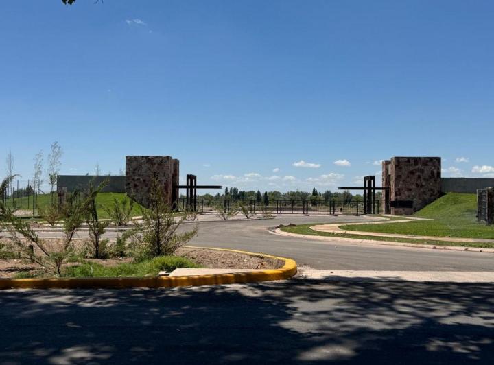 Terreno · 620m²