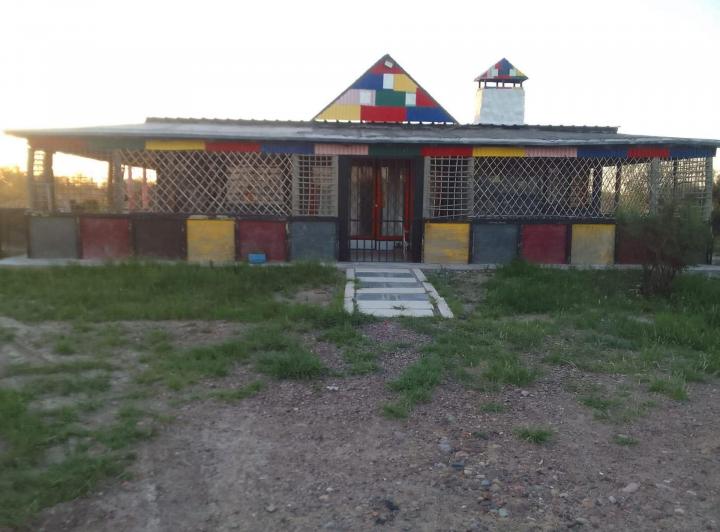 Casa · 300m² · 6 Ambientes · 1 Cochera
