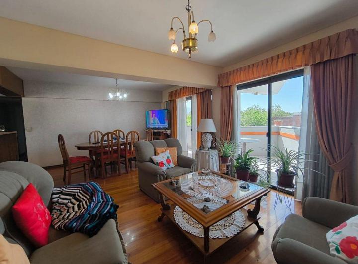 Departamento · 154m² · 4 Ambientes · 2 Cocheras