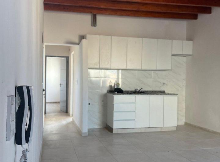 Departamento · 71m² · 2 Ambientes · 1 Cochera
