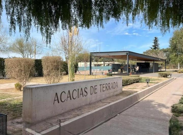 Terreno · 648m²