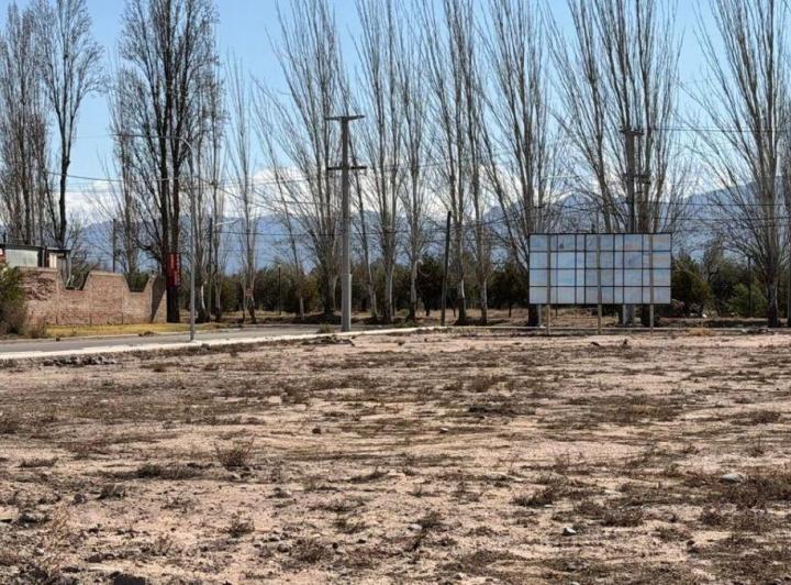 Terreno · 335m²