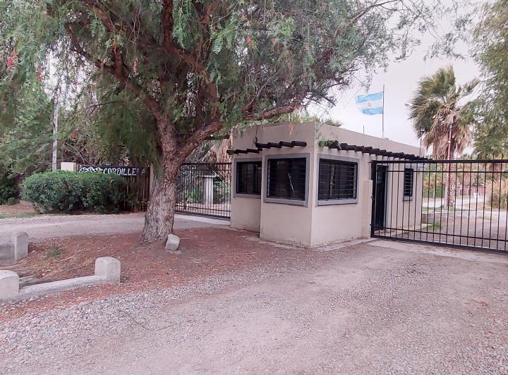 Terreno · 2125m²