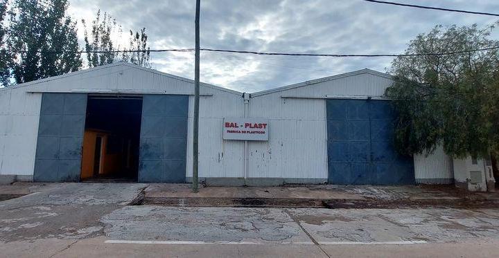 Bodega-Galpón · 560m²