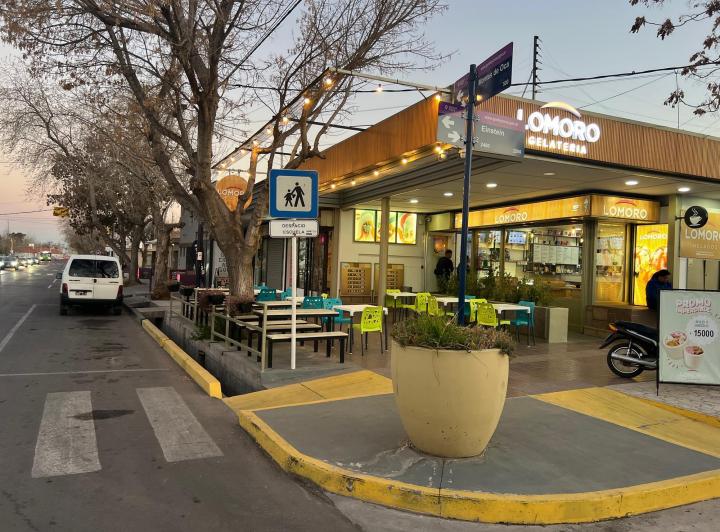 Local comercial · 52m²
