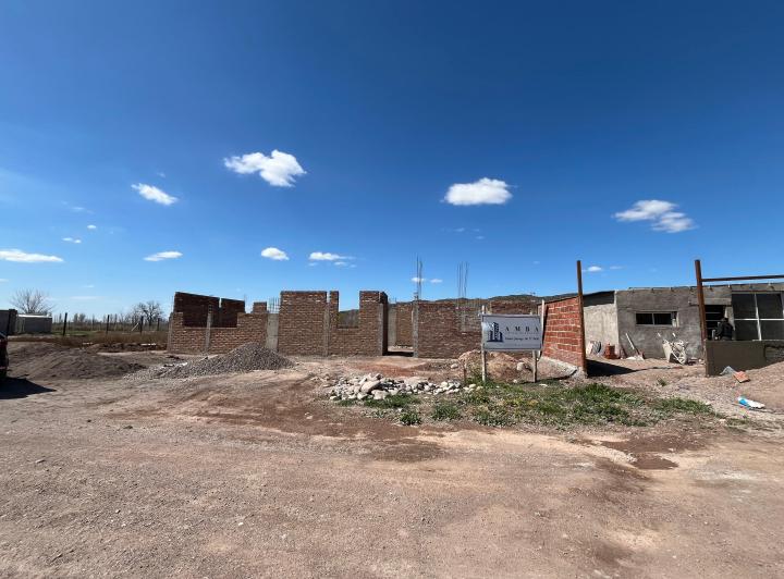 Casa · 145m² · 3 Ambientes · 1 Cochera