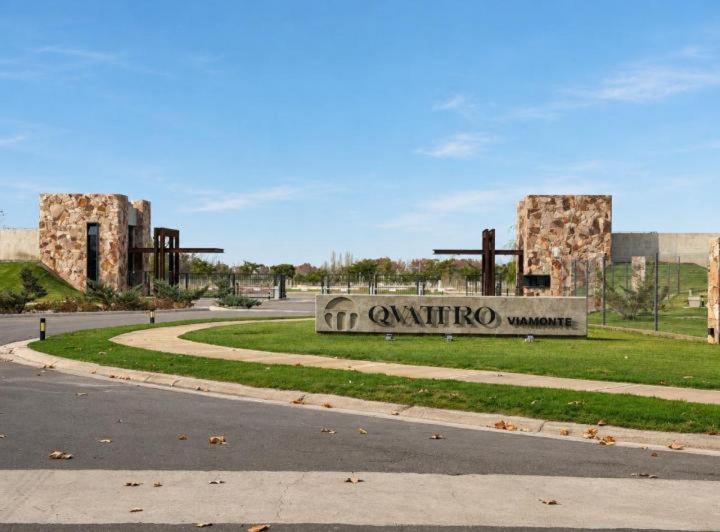 Terreno · 700m²