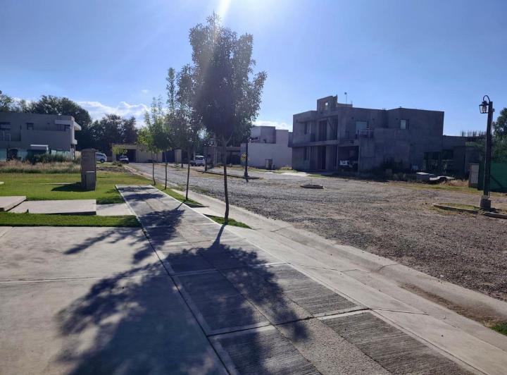 Terreno · 584m²