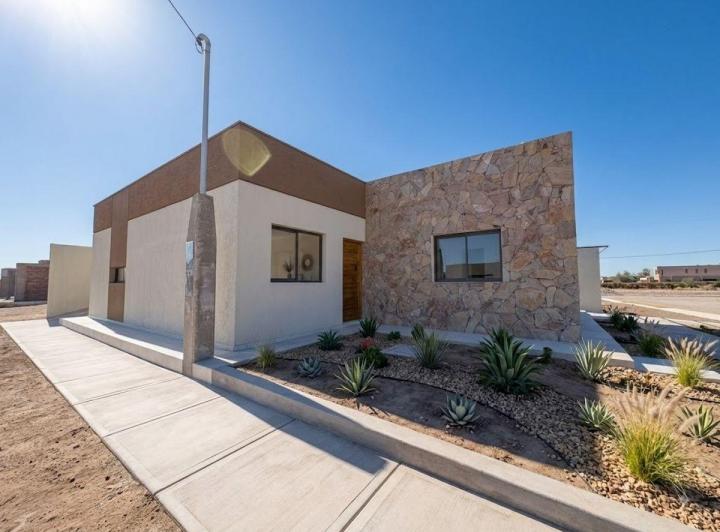 Casa · 80m² · 5 Ambientes · 1 Cochera