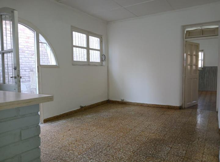 Casa · 126m² · 5 Ambientes · 2 Cocheras