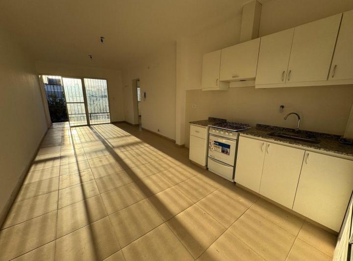Departamento · 70m² · 3 Ambientes · 1 Cochera
