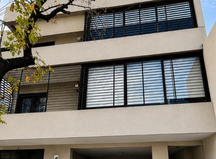 Departamento · 130m² · 4 Ambientes · 1 Cochera
