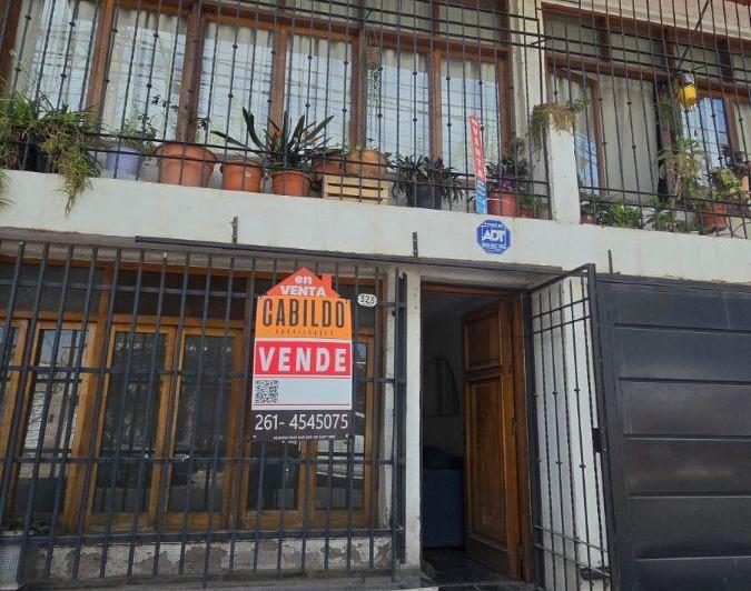 Casa · 156m² · 1 Ambiente · 1 Cochera