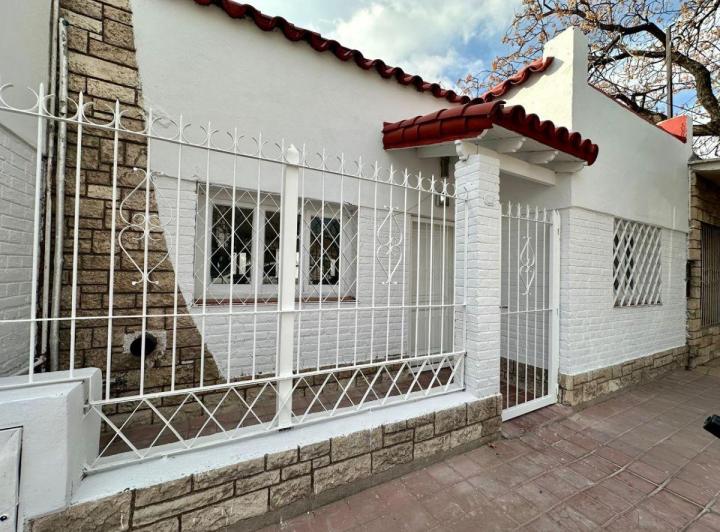 Casa · 93m² · 3 Ambientes