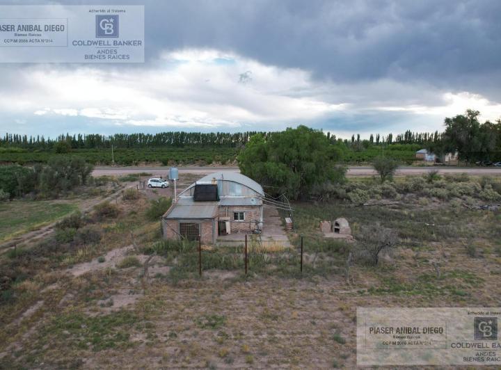 Campo · 95m² · 6 Ambientes · 1 Cochera
