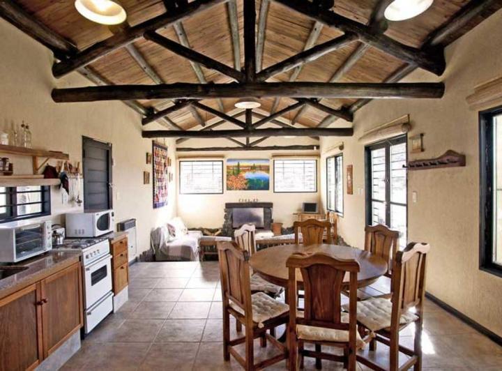 Casa · 190m² · 5 Ambientes · 1 Cochera