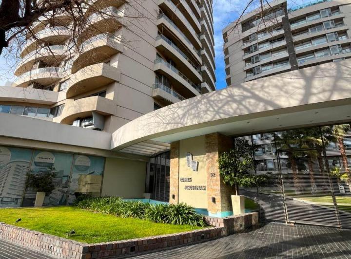 Departamento · 112m² · 4 Ambientes · 2 Cocheras