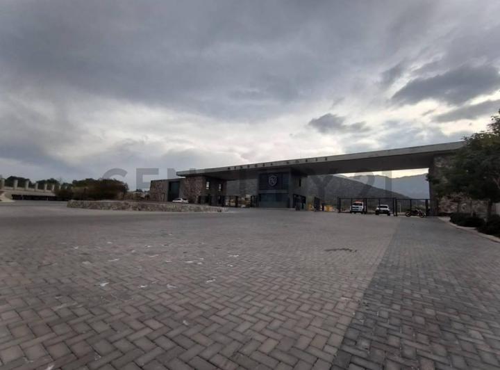 Terreno · 582m²