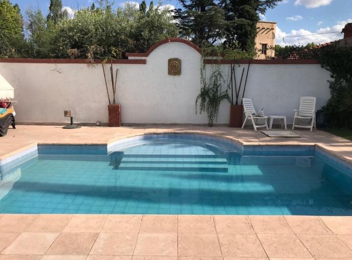 Casa · 278m² · 8 Ambientes