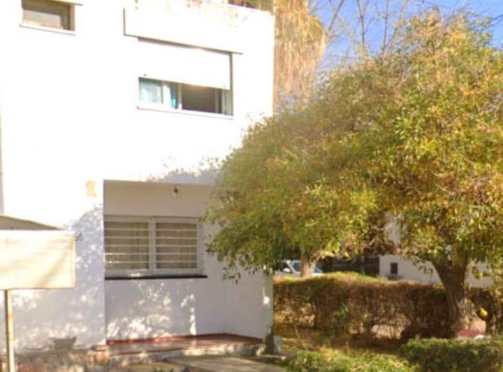 Casa · 96m² · 5 Ambientes · 1 Cochera