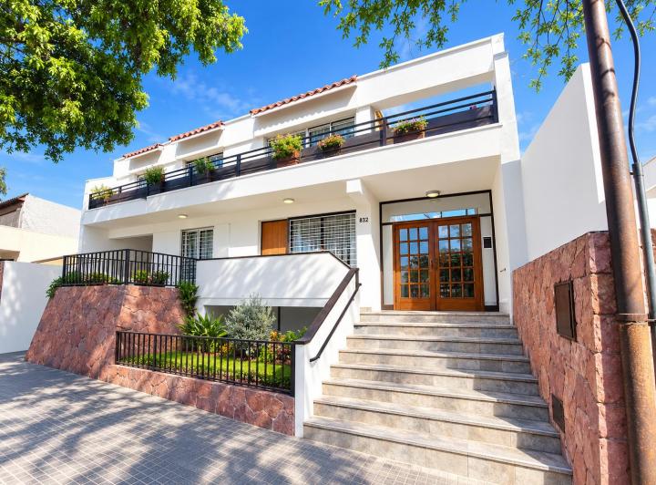Departamento · 110m² · 6 Ambientes · 1 Cochera