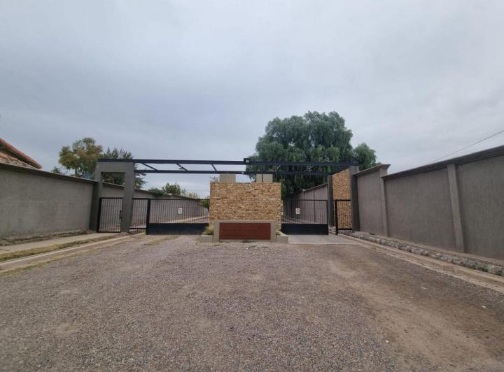 Terreno · 389m²